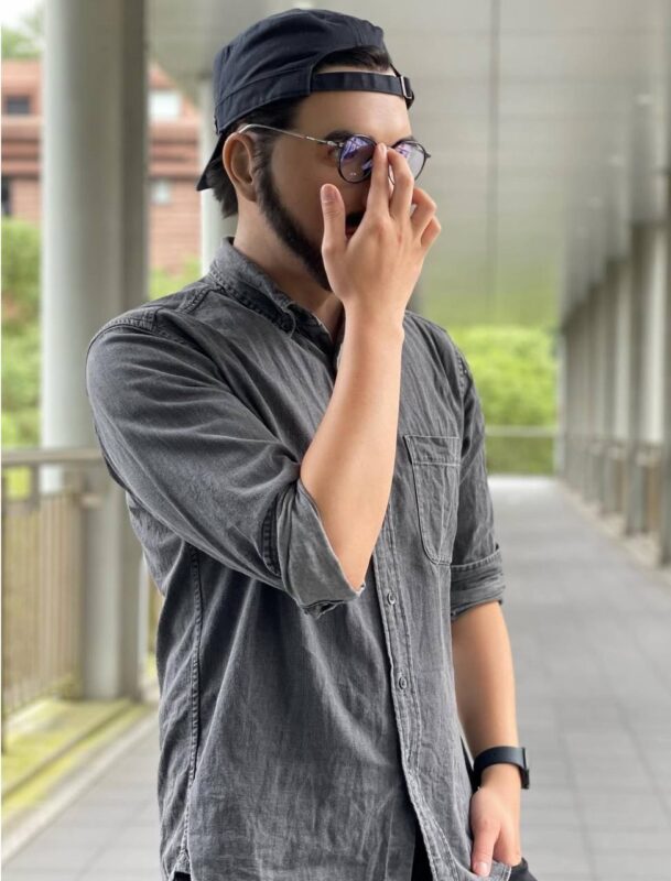 man wearing silicone masks